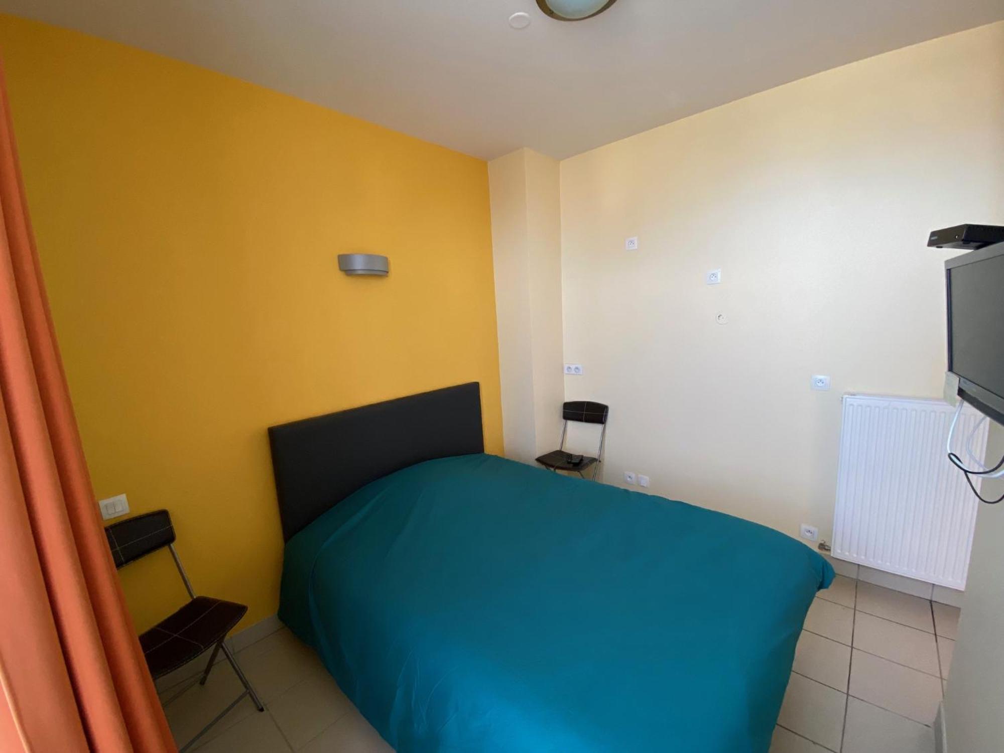 Manoir Le Castel & Beaumaris Apartment *