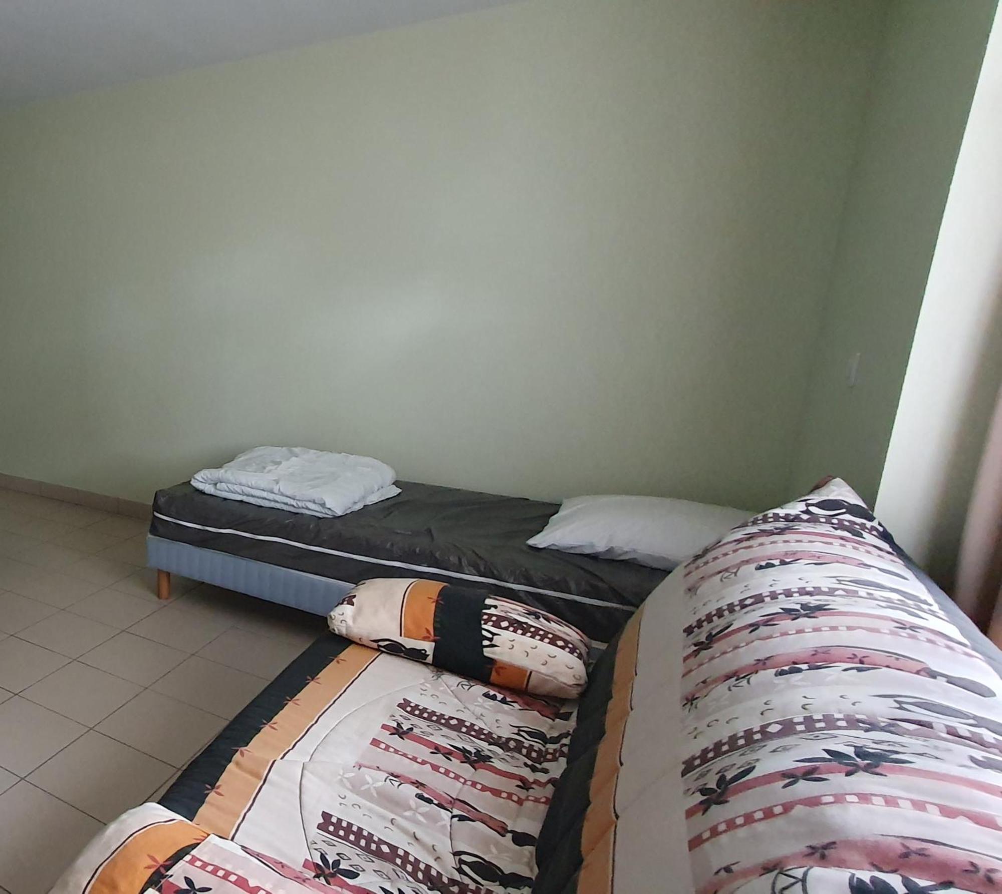 Manoir Le Castel & Beaumaris Apartment