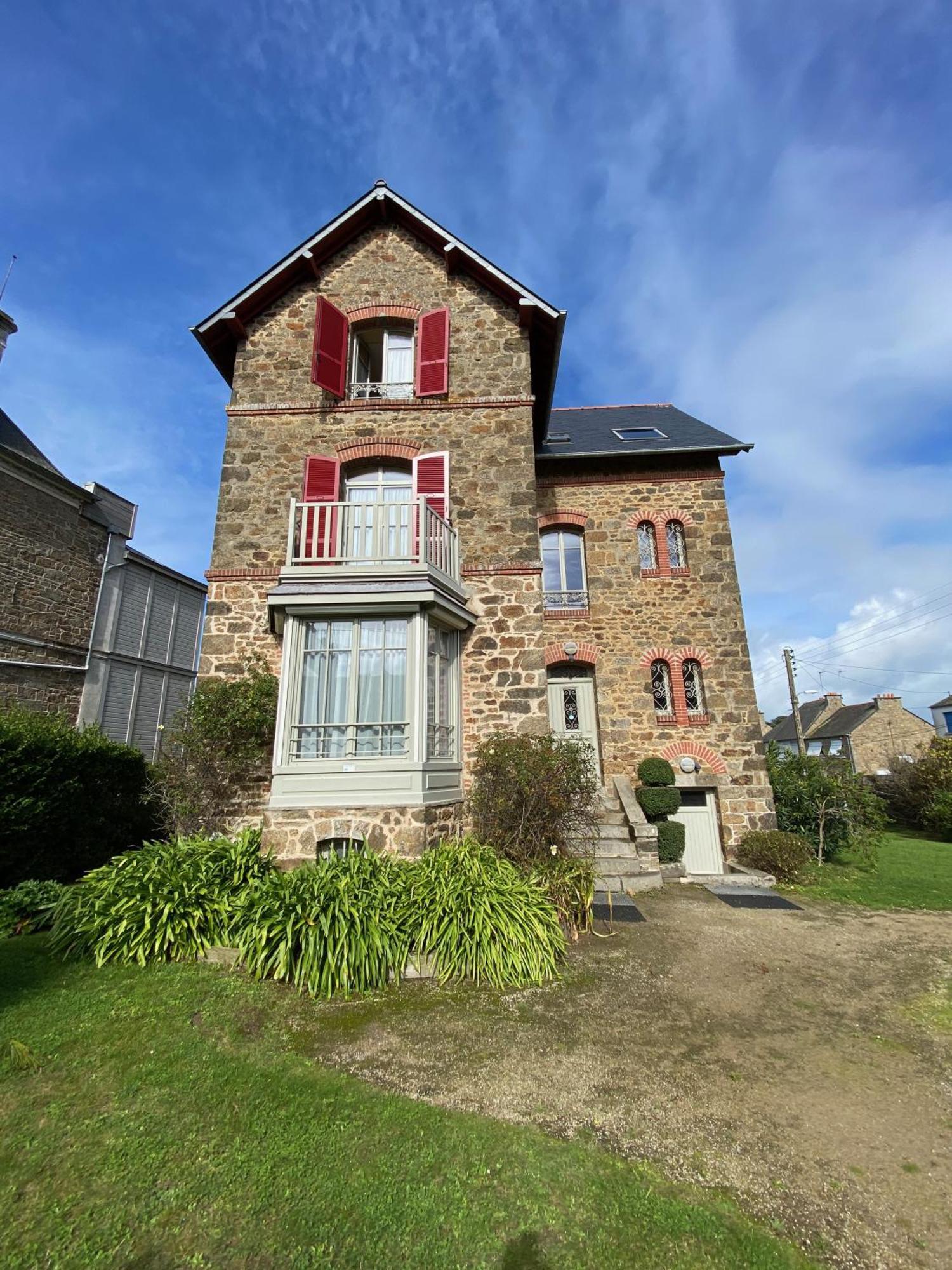 Manoir Le Castel & Beaumaris